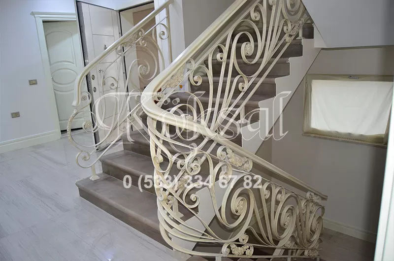 Beyaz Merdiben Korkuluk Modelleri Beyaz Merdiben Korkuluk Modelleri